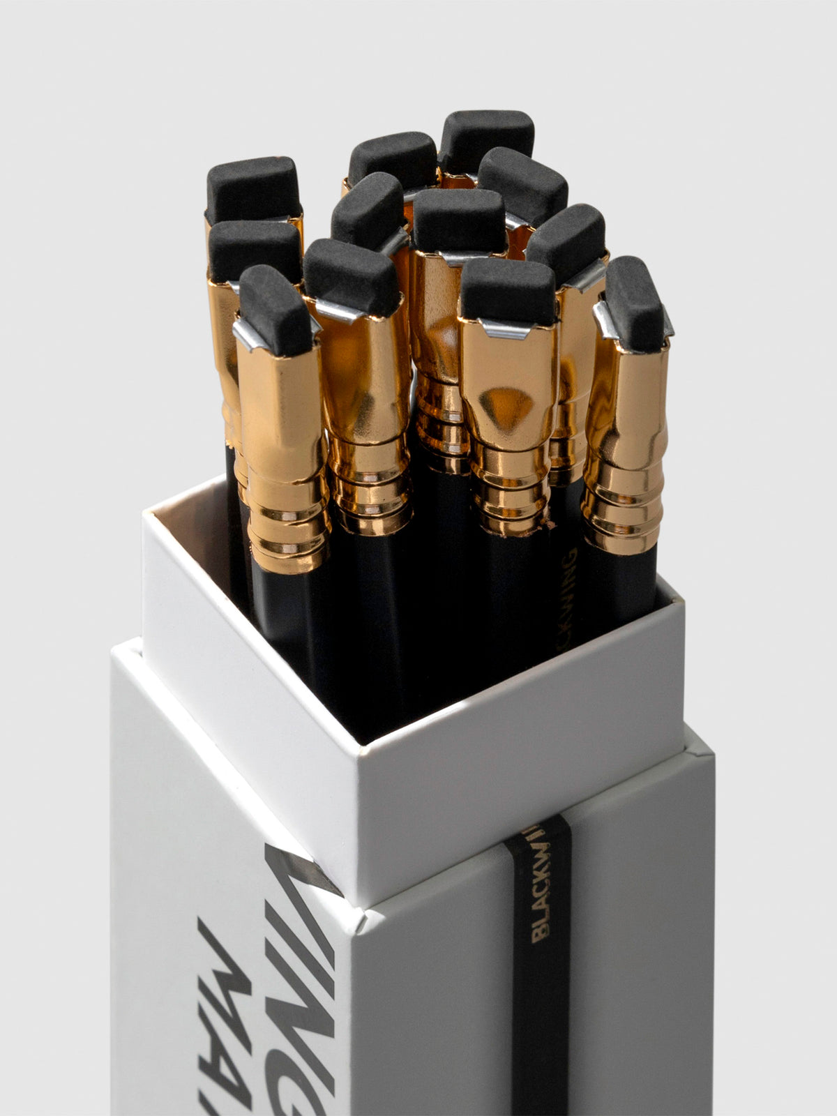 The image shows a set of 12 blackwing matte pencils packaged inside a box.