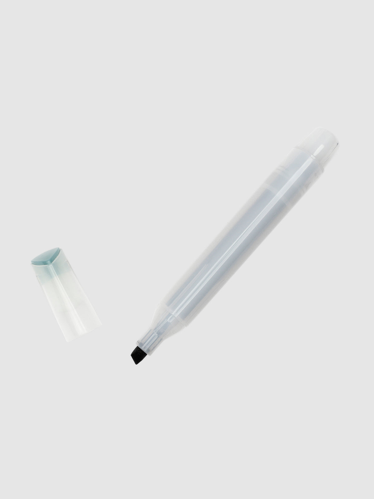 Dianshi Triangle Highlighter in Light Retro Series color Silver Blue uncapped and turned to the right against a neutral background.