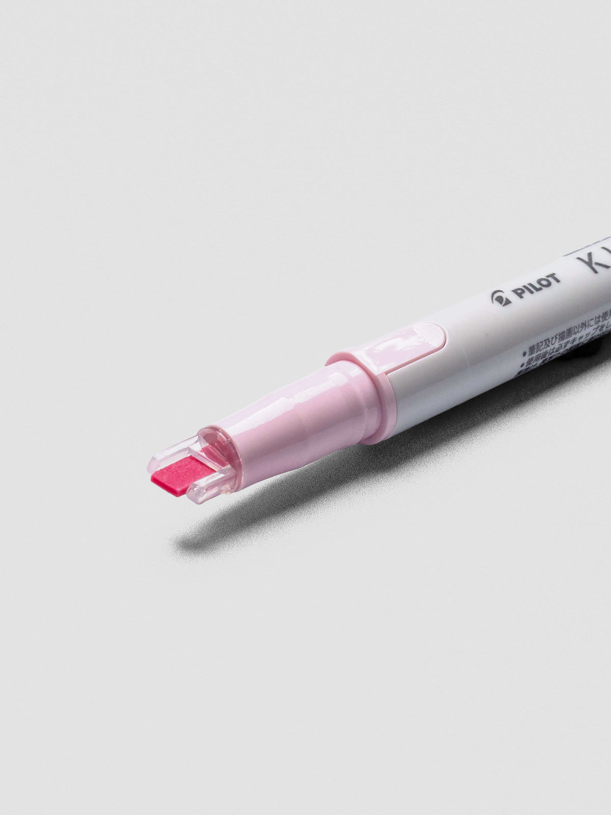 Pilot Kire-Na highlighter in Pale Pink, close product view.